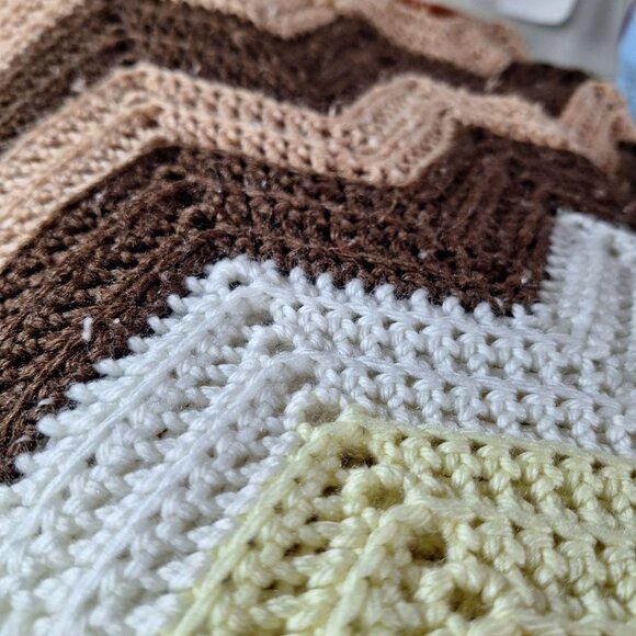 Handmade Afghan Blanket Orange Brown Fall Knit Crochet About 50 x 100 Inches - Picture 4 of 9
